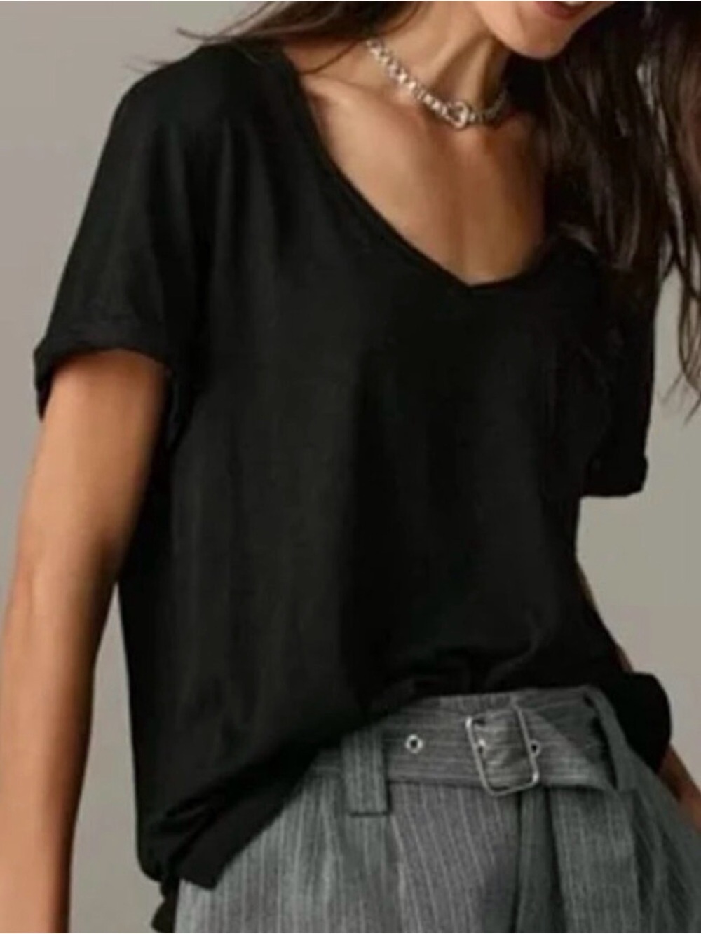 Anthropologie T.La Black
Cotton Blend Short Sleeve V
Neck Tee small